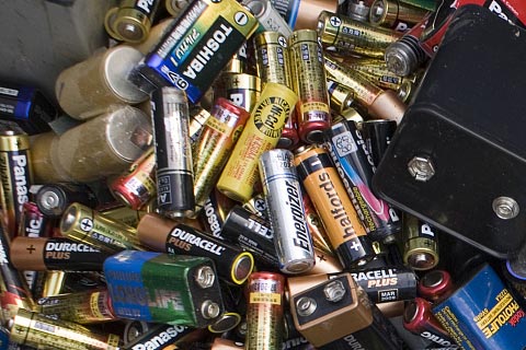 攀枝花高价汽车电池回收-上门回收电动车电池-动力电池回收